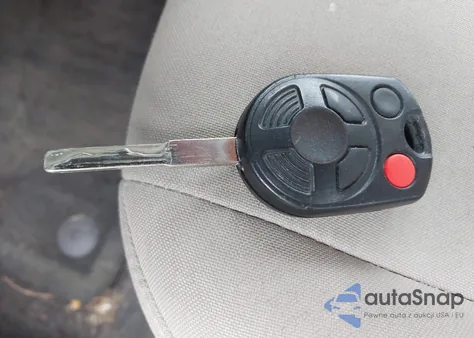 2015 Ford Focus Se z USA, uszkodzony, nr VIN 1FADP3K23FL351219